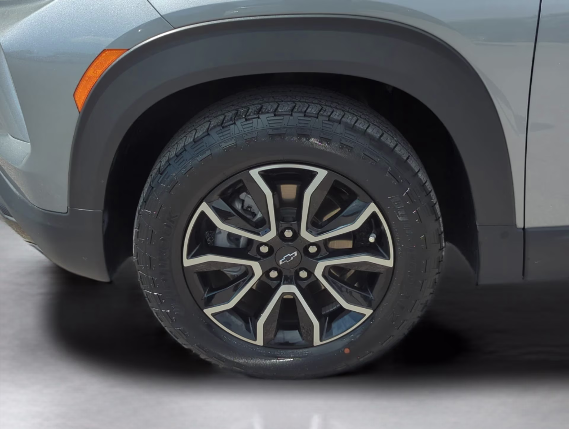 2024 Sterling Gray Metallic Chevrolet Trailblazer ACTIV AWD SUV