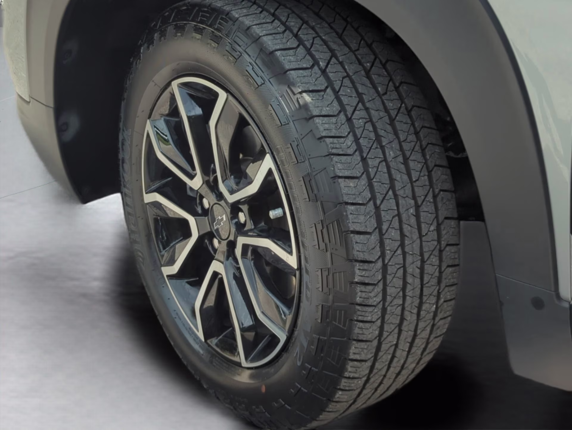 2024 Sterling Gray Metallic Chevrolet Trailblazer ACTIV AWD SUV