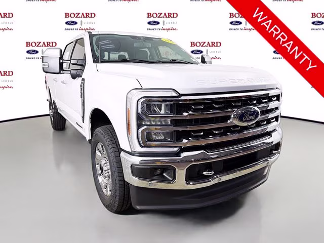 2024 Oxford White Ford Super Duty F-350 SRW Lariat 4X4 Truck