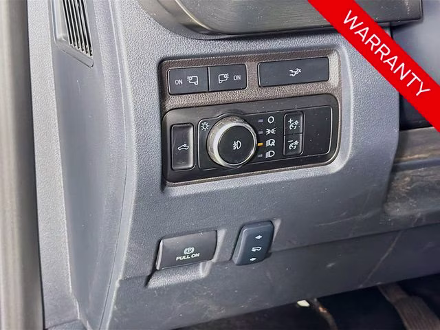2024 Oxford White Ford Super Duty F-350 SRW Lariat 4X4 Truck