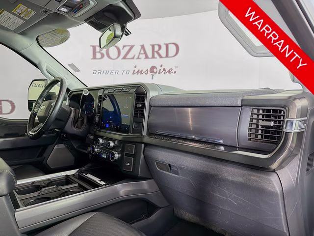 2024 Oxford White Ford Super Duty F-350 SRW Lariat 4X4 Truck