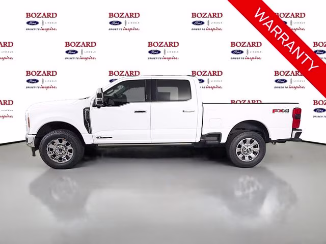 2024 Oxford White Ford Super Duty F-350 SRW Lariat 4X4 Truck