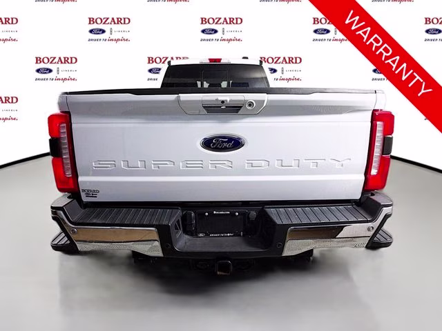 2024 Oxford White Ford Super Duty F-350 SRW Lariat 4X4 Truck