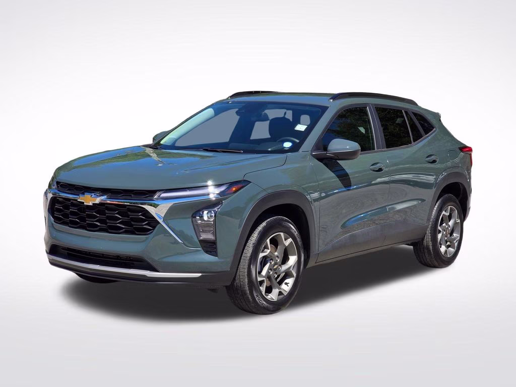 2025 Cypress Gray Chevrolet Trax LT FWD SUV
