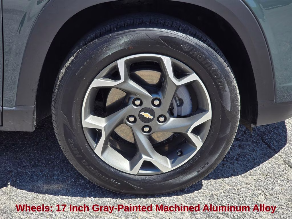 2025 Cypress Gray Chevrolet Trax LT FWD SUV