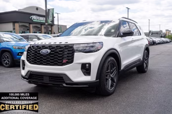 2025 White Metallic Ford Explorer ST 4X4 SUV