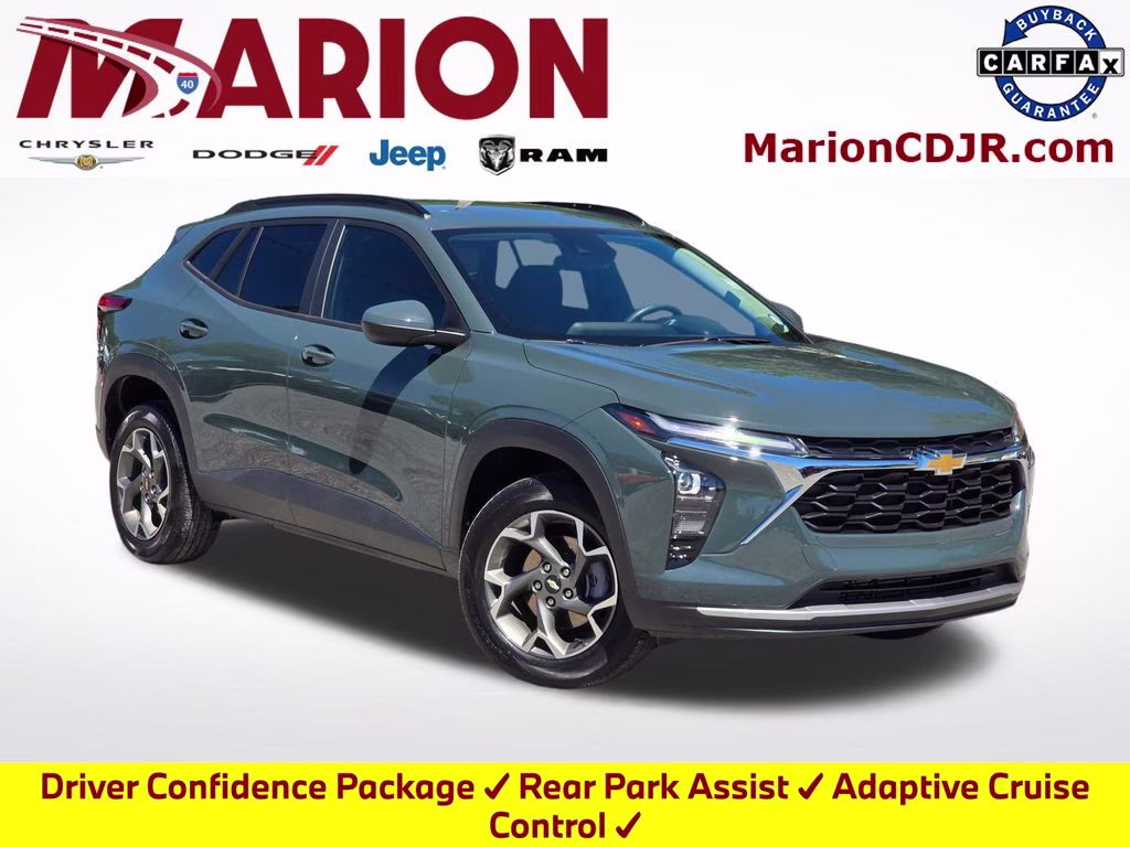 2025 Cypress Gray Chevrolet Trax LT FWD SUV