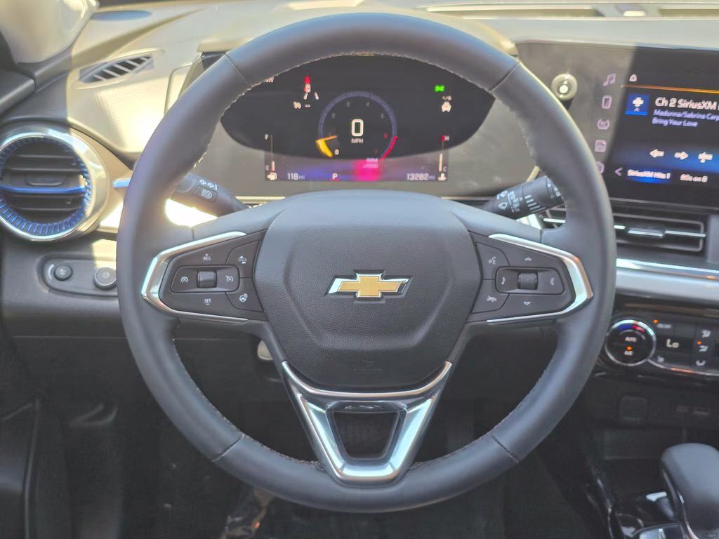 2025 Cypress Gray Chevrolet Trax LT FWD SUV