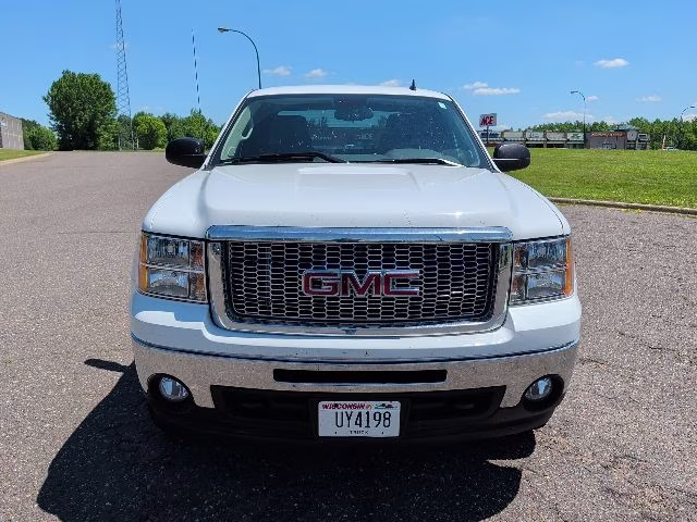 2011 Summit White GMC Sierra 1500 SLE 4X4 Truck