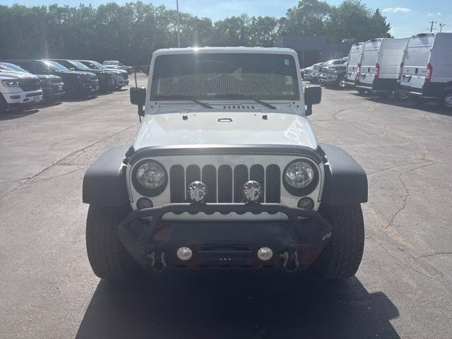 2017 Bright White Clearcoat Jeep Wrangler Unlimited Sport 4X4 SUV