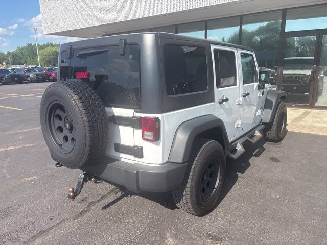 2017 Bright White Clearcoat Jeep Wrangler Unlimited Sport 4X4 SUV