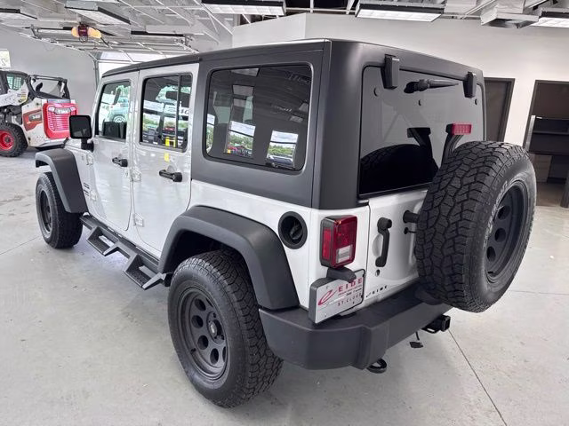 2017 Bright White Clearcoat Jeep Wrangler Unlimited Sport 4X4 SUV