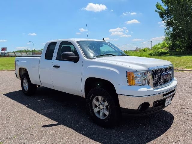 2011 Summit White GMC Sierra 1500 SLE 4X4 Truck