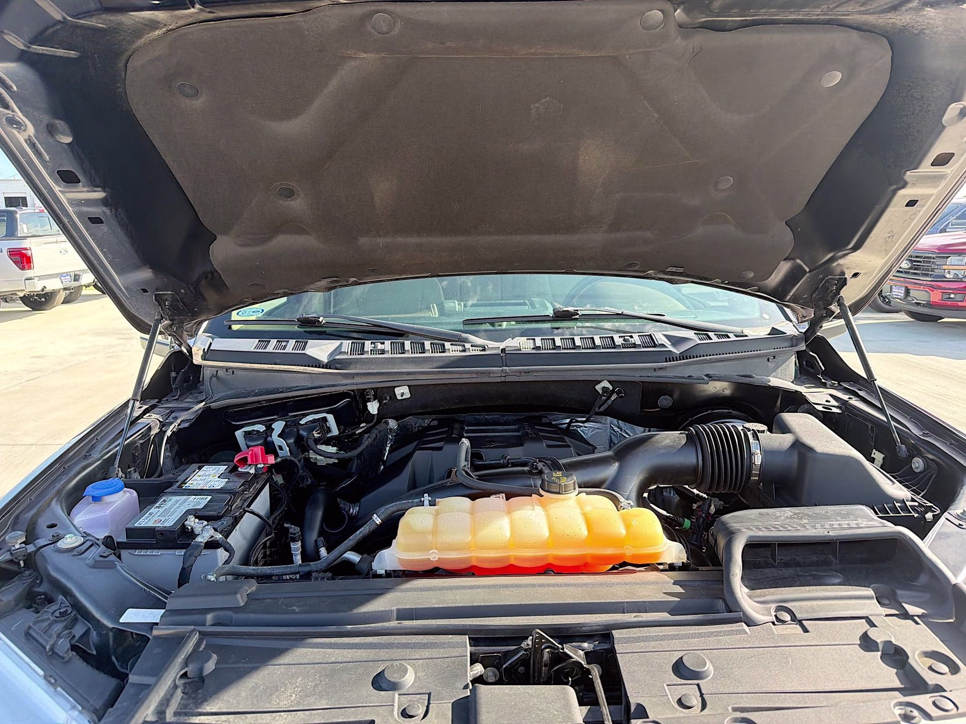 2018 Magma Red Metallic Ford F-150 Lariat RWD Truck