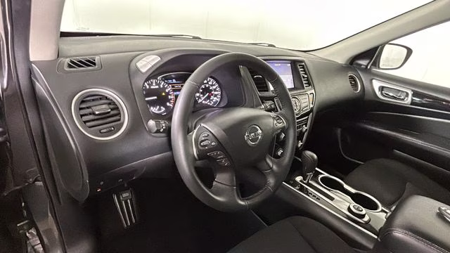 2019 Gun Metallic Nissan Pathfinder SV 4X4 SUV