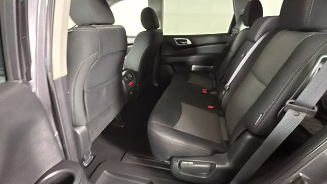 2019 Gun Metallic Nissan Pathfinder SV 4X4 SUV