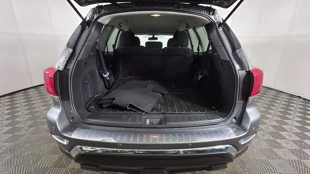 2019 Gun Metallic Nissan Pathfinder SV 4X4 SUV
