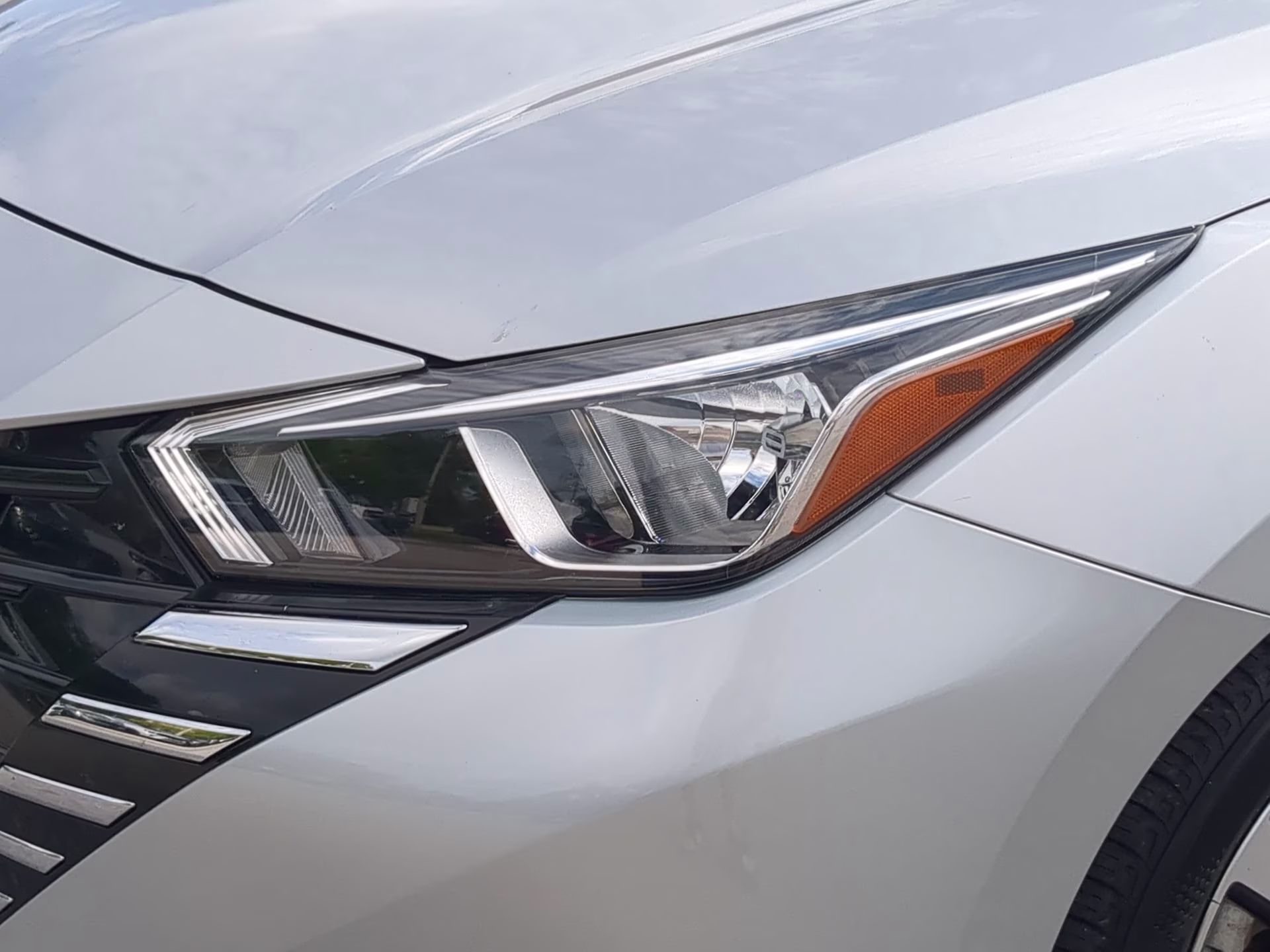 2024 Brilliant Silver Metallic Nissan Versa S FWD Sedan