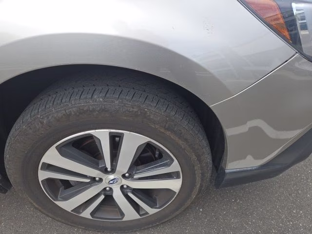 2019 Tungsten Metallic Subaru Outback 2.5i AWD SUV