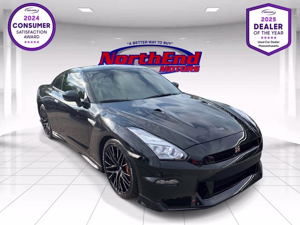 2024 Jet Black Pearl Nissan GT-R Premium AWD Coupe