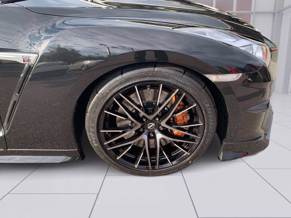 2024 Jet Black Pearl Nissan GT-R Premium AWD Coupe