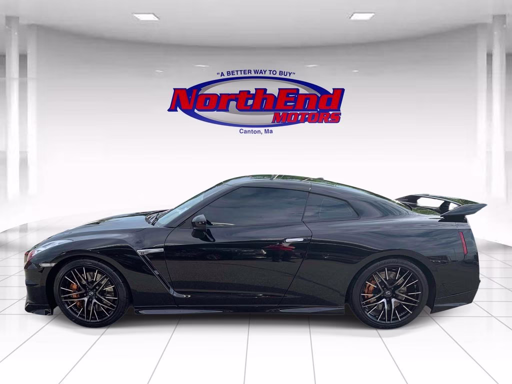 2024 Jet Black Pearl Nissan GT-R Premium AWD Coupe