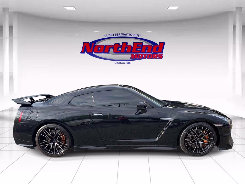 2024 Jet Black Pearl Nissan GT-R Premium AWD Coupe