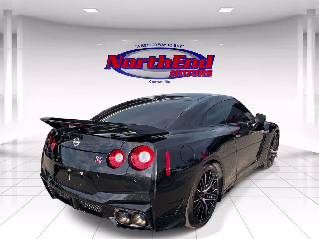 2024 Jet Black Pearl Nissan GT-R Premium AWD Coupe