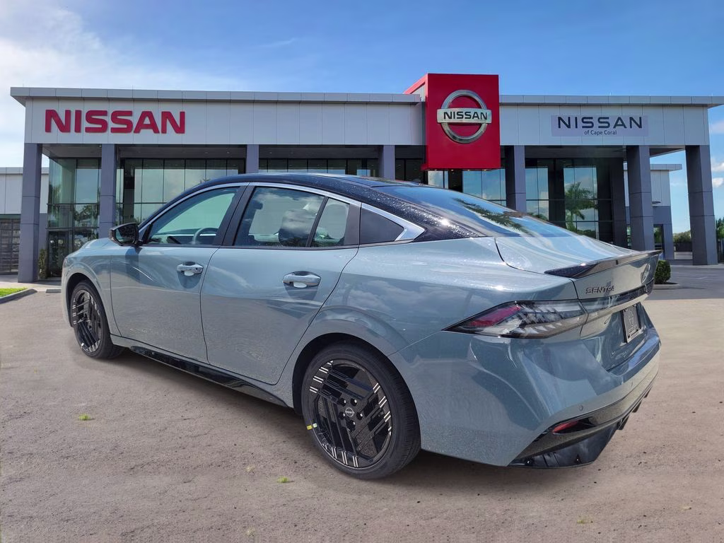 2026 Atlantic Gray/Super Black Nissan Sentra SR FWD Sedan