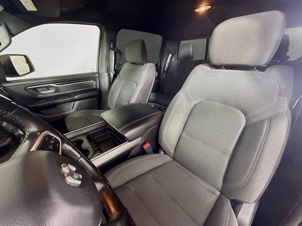 2022 Flame Red Clearcoat Ram 1500 Big Horn/Lone Star 4X4 Truck