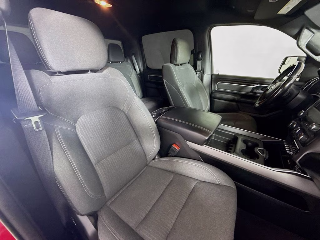2022 Flame Red Clearcoat Ram 1500 Big Horn/Lone Star 4X4 Truck