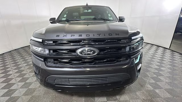 2022 Dark Matter Metallic Ford Expedition Max Limited 4X4 SUV