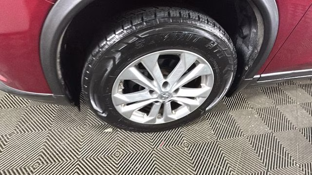 2015 Cayenne Red Pearl Nissan Rogue SV AWD SUV