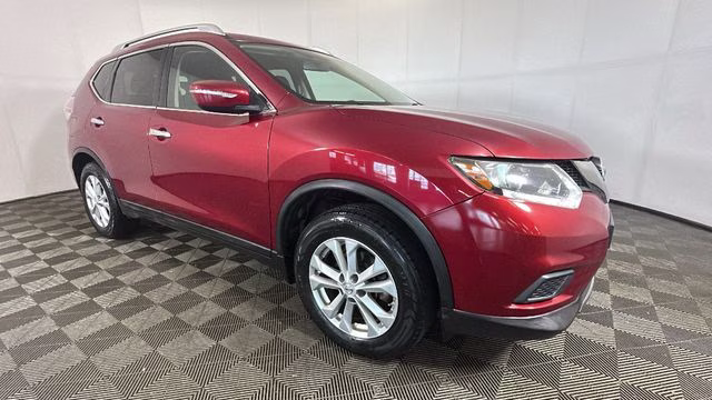2015 Cayenne Red Pearl Nissan Rogue SV AWD SUV