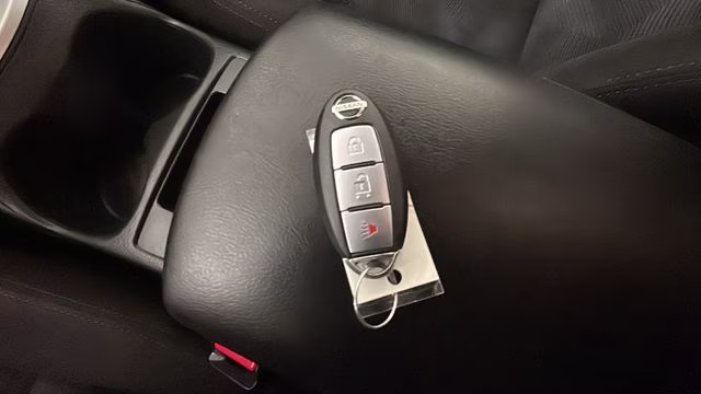 2015 Cayenne Red Pearl Nissan Rogue SV AWD SUV
