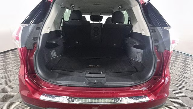 2015 Cayenne Red Pearl Nissan Rogue SV AWD SUV