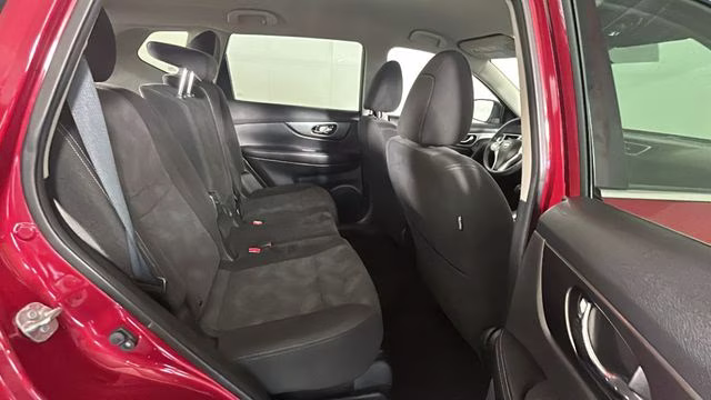 2015 Cayenne Red Pearl Nissan Rogue SV AWD SUV