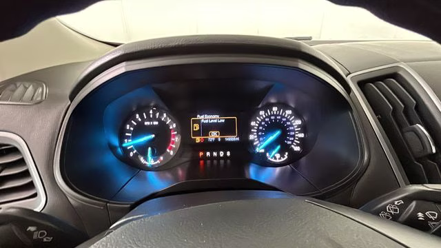 2016 Magnetic Ford Edge SE FWD SUV