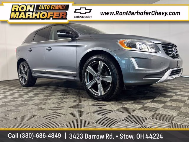 2017 Gray Metallic Volvo XC60 T5 Dynamic AWD SUV