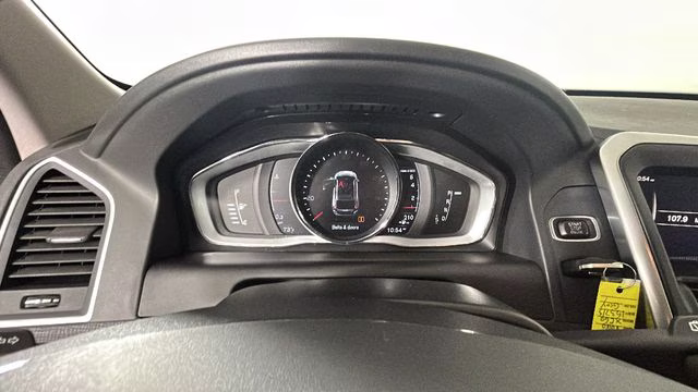2017 Gray Metallic Volvo XC60 T5 Dynamic AWD SUV