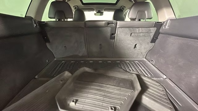 2017 Gray Metallic Volvo XC60 T5 Dynamic AWD SUV