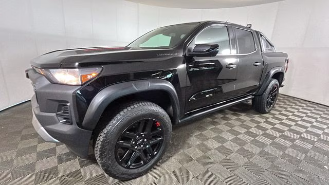 2023 Black Chevrolet Colorado Trail Boss 4X4 Truck