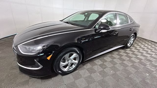 2023 Onyx Black Hyundai Sonata SE FWD Sedan