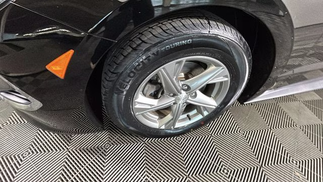 2023 Onyx Black Hyundai Sonata SE FWD Sedan