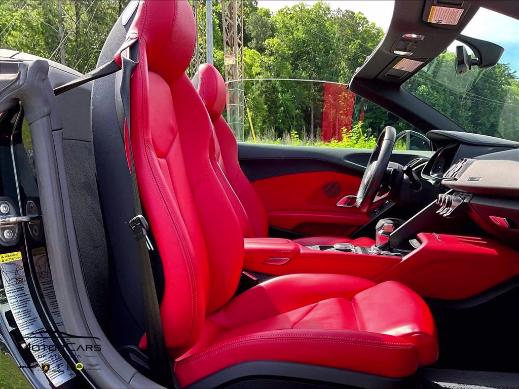 2022 Mythos Black Metallic Audi R8 V10 performance RWD Convertible