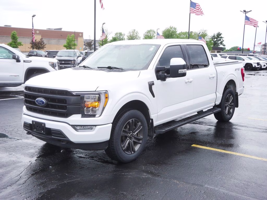 2022 Oxford White Ford F-150 Lariat 4X4 Truck