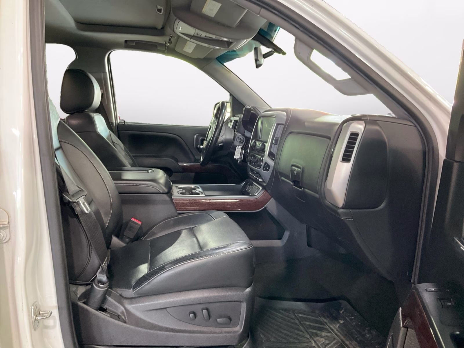 2017 Summit White GMC Sierra 1500 SLT 4X4 Truck