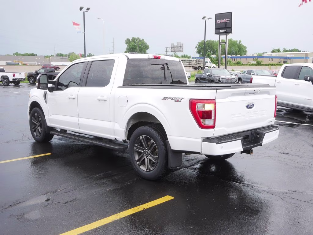 2022 Oxford White Ford F-150 Lariat 4X4 Truck