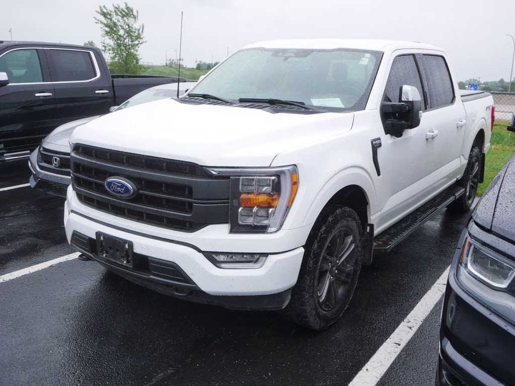 2022 Oxford White Ford F-150 Lariat 4X4 Truck