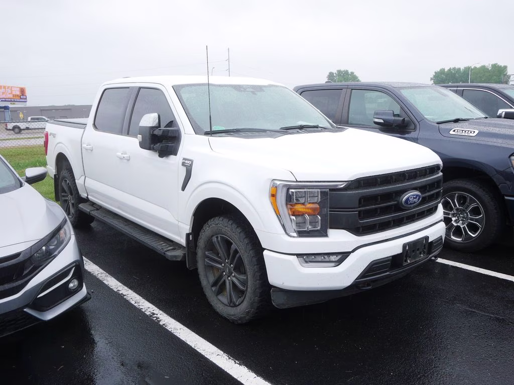 2022 Oxford White Ford F-150 Lariat 4X4 Truck